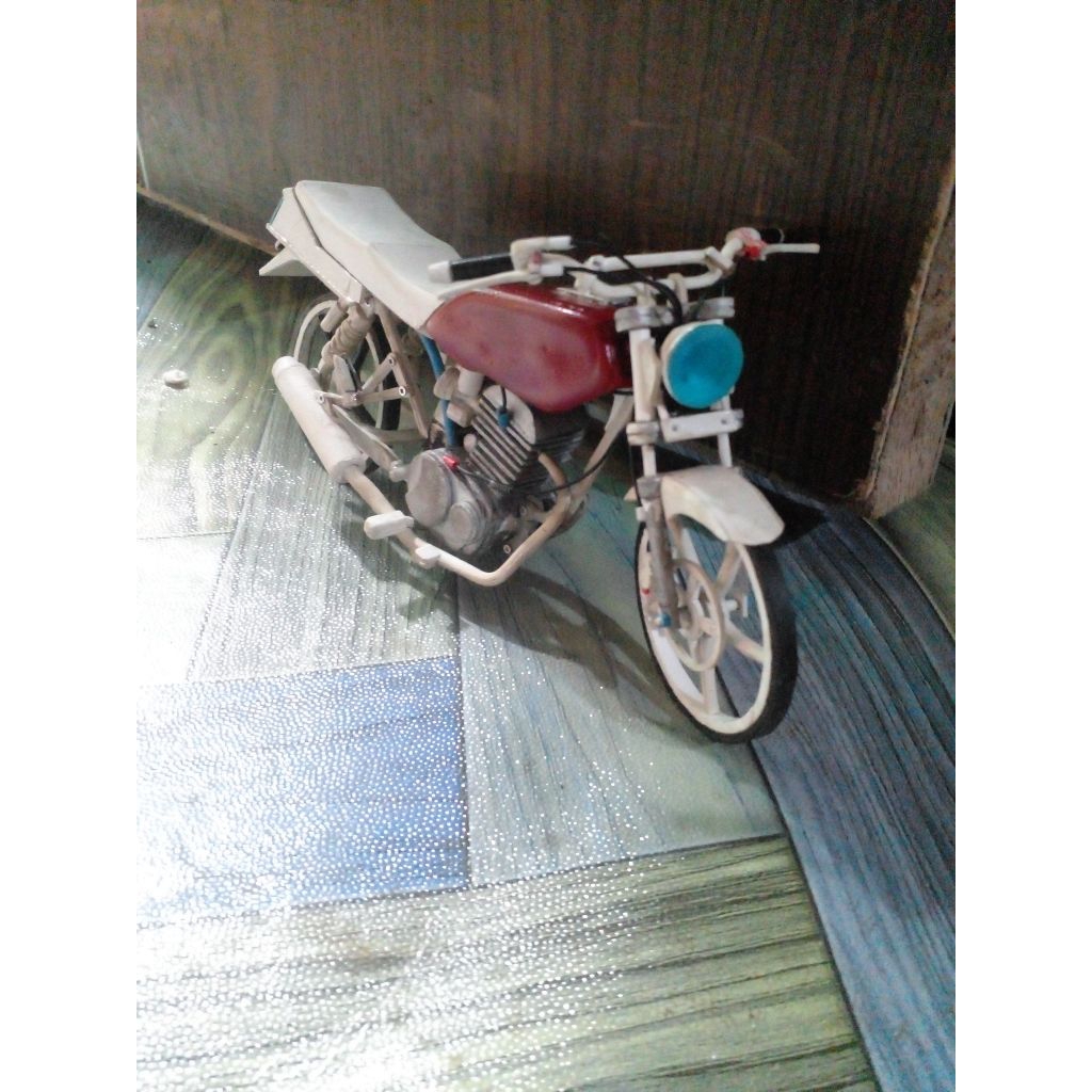MINIATUR GL