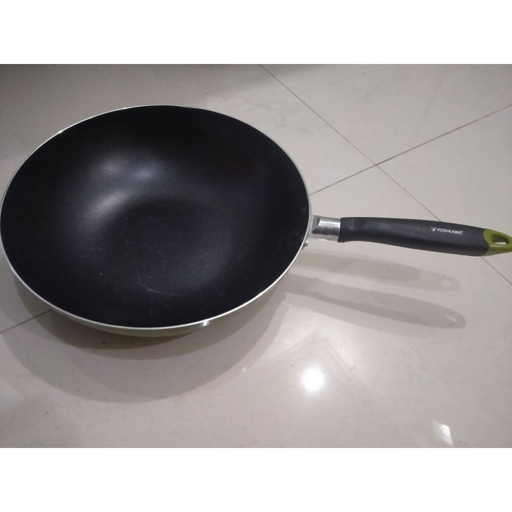 Yoshikawa wok pan