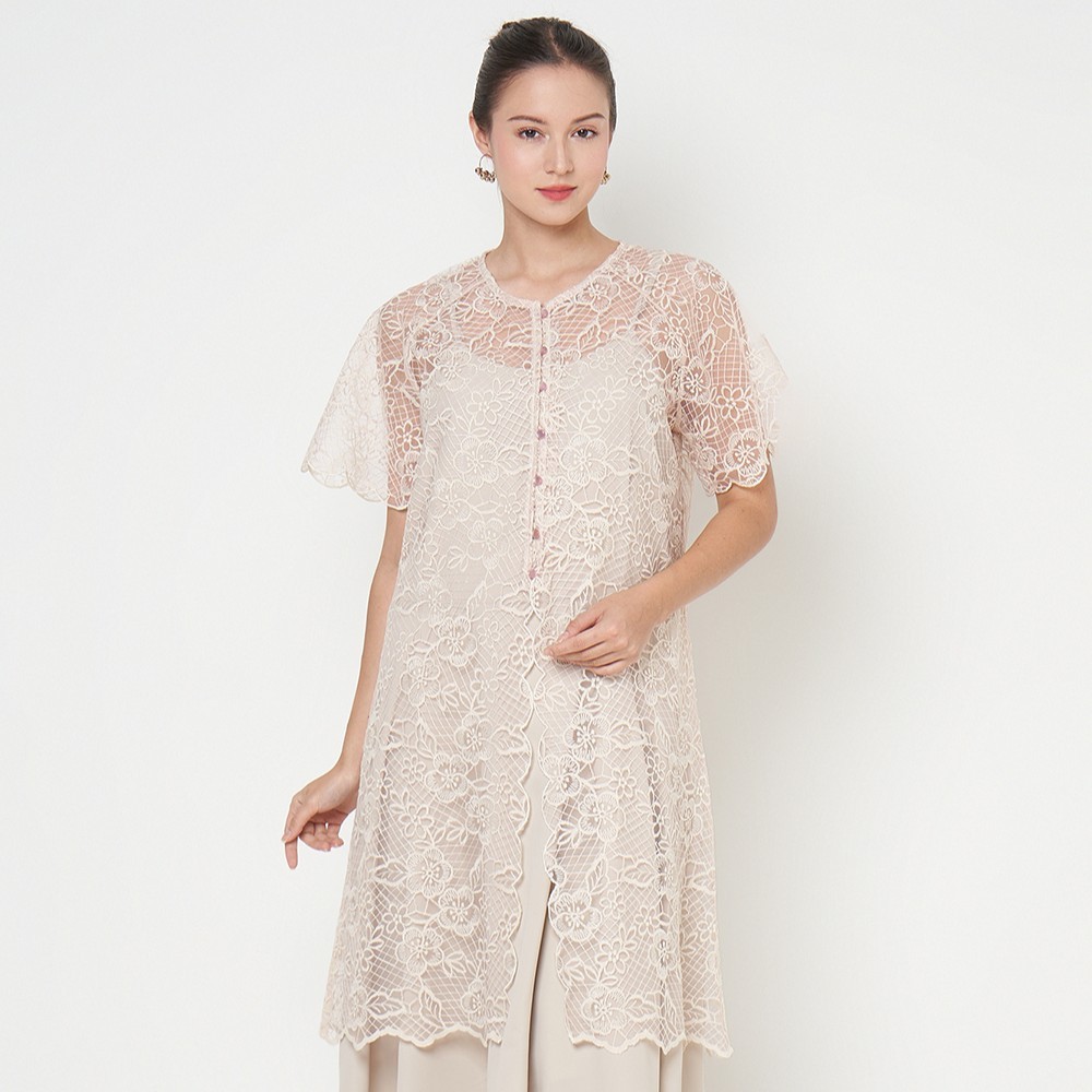 Holy Peony Camelia Outer Brokat Lengan Pendek Wanita Lace Outer Baju Kondangan Nonhijab