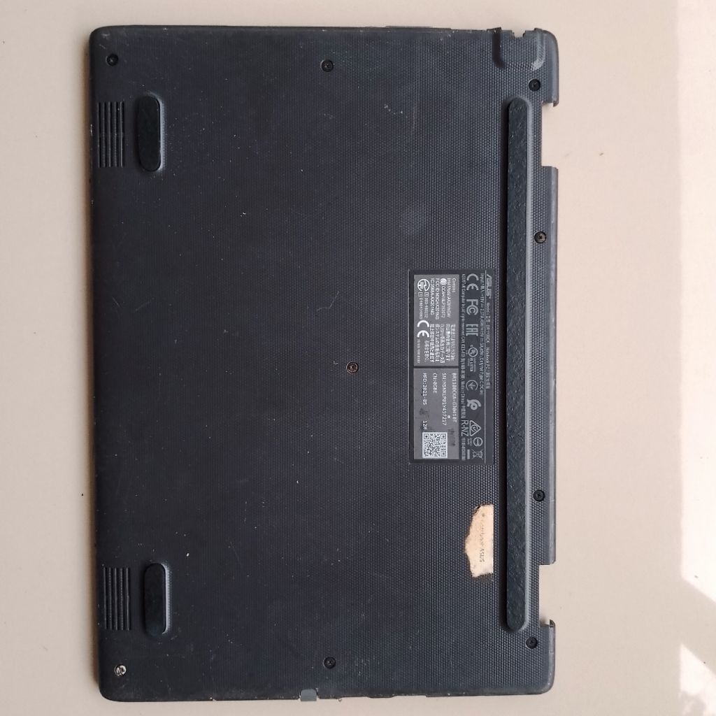DIY UNIVERSAL Karet Kaki Laptop Asus BR1100CK | Rubber Feet Anti Slip | Dudukan Bawah | Harga Satuan