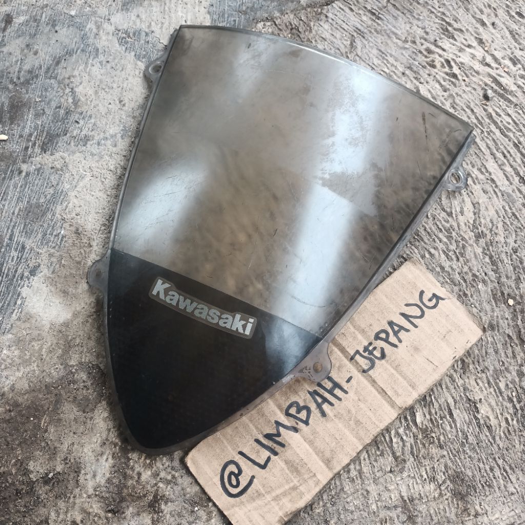 Visor kaca windshield winsil ninja 250r 250 karbu original second