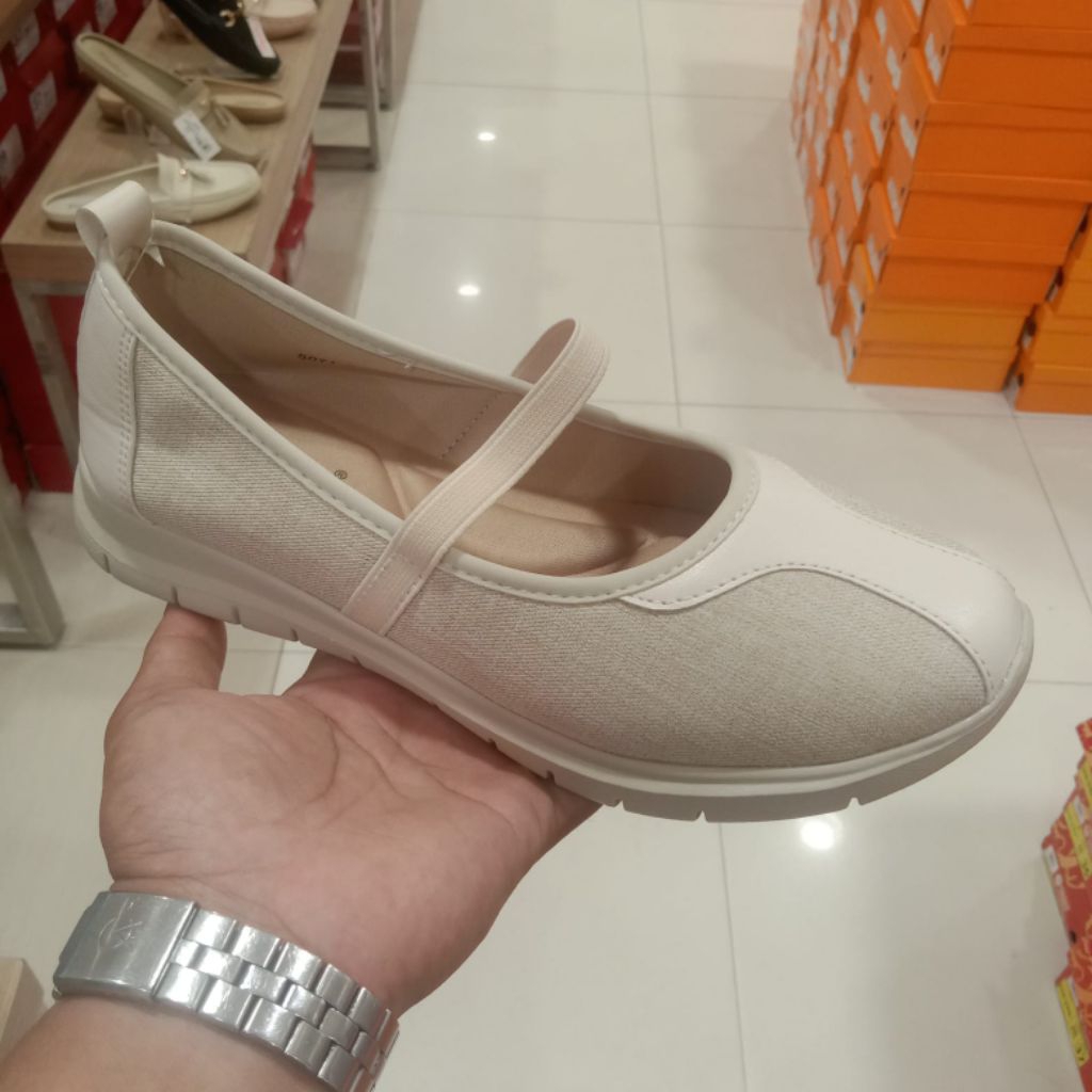 LAVIOLA SEPATU SLIP ON EMPUK WANITA ORIGINAL