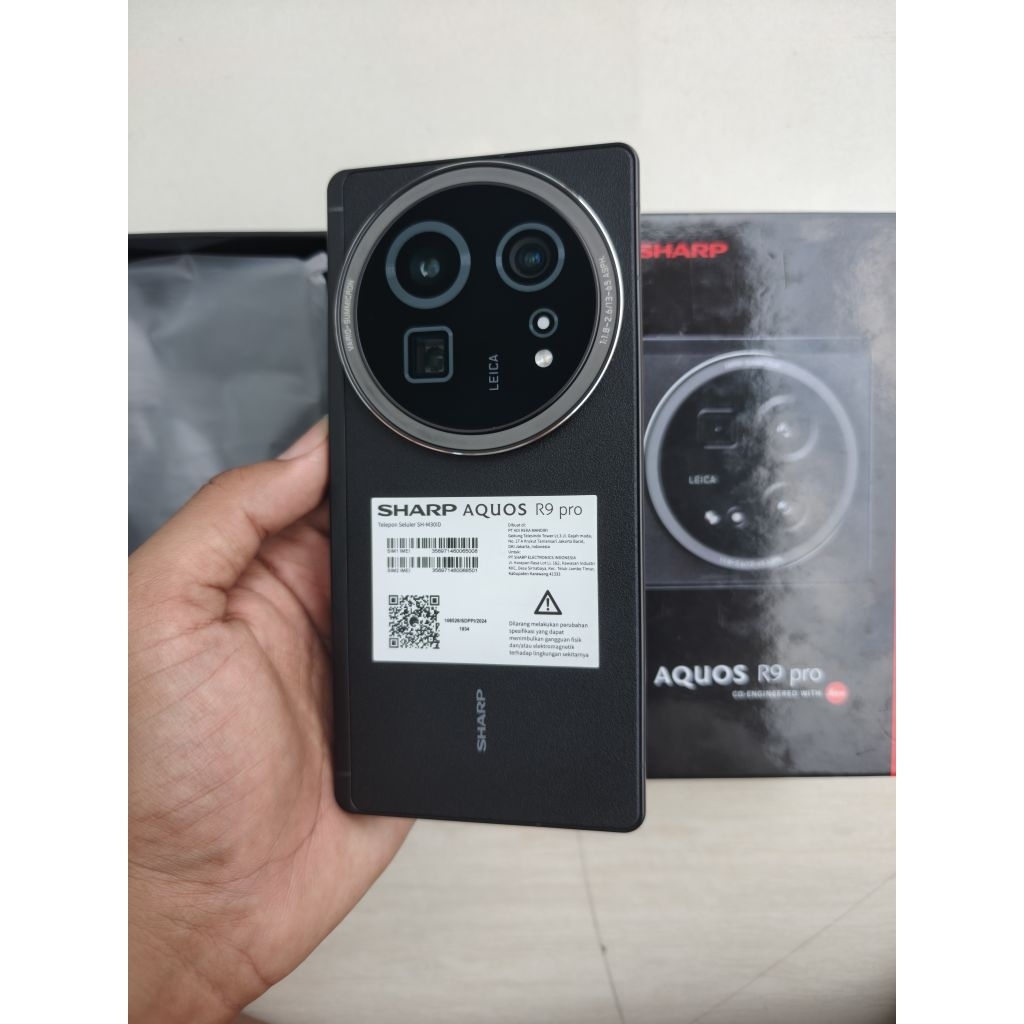 Sharp Aquos R9 Pro 12/512GB Fullset Second No Minus