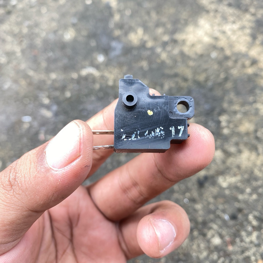 Kabel Switch Rem Yamaha R15 V2 Set Depan Belakang Soket Switch Rem Set Depan Belakang R15 V2