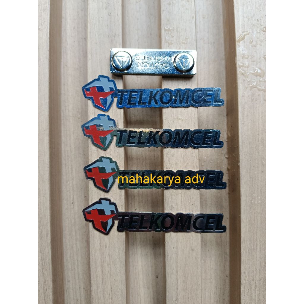 pin magnet Telkomsel/pin magnet custom
