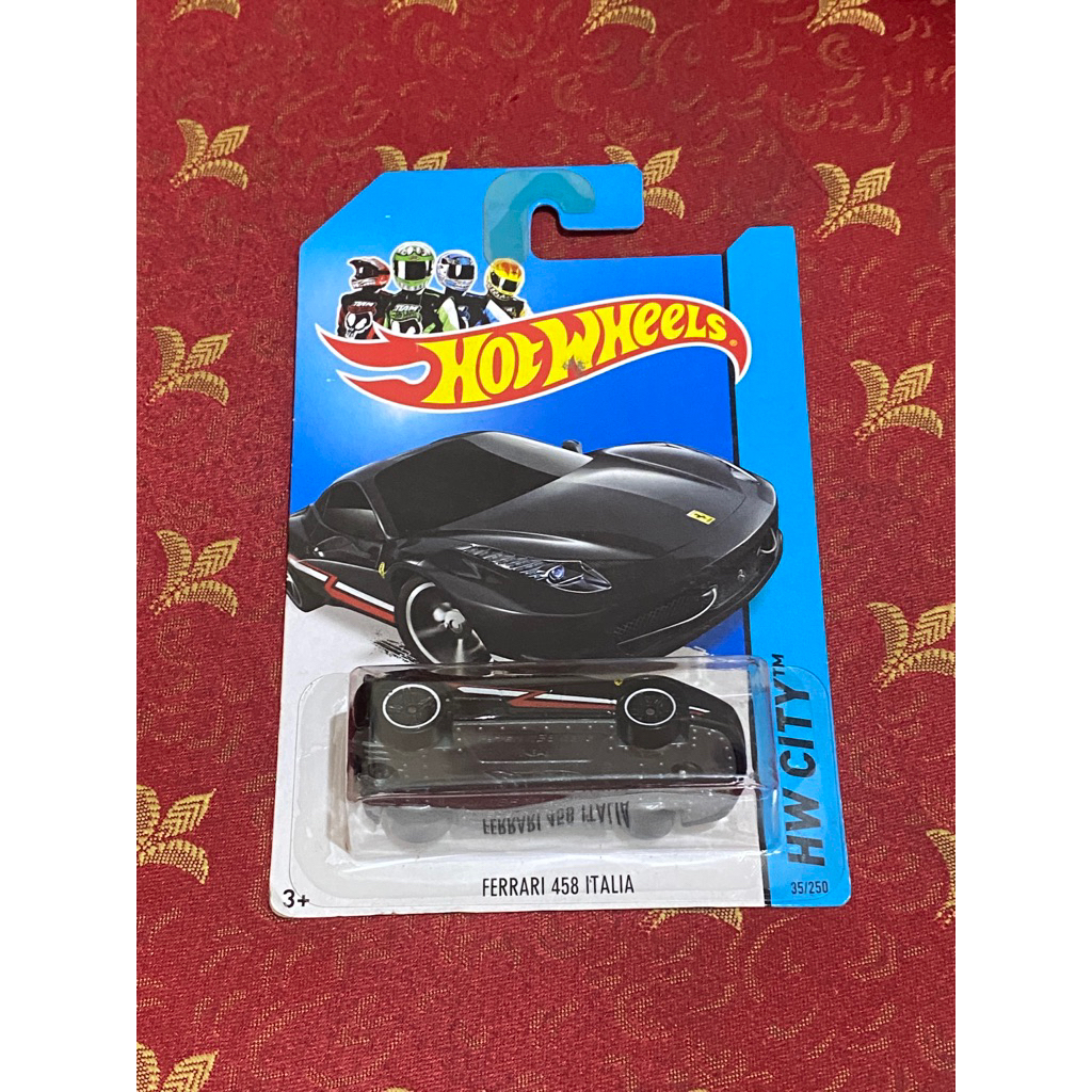 Hotwheels Ferrari 458 Italia Hitam