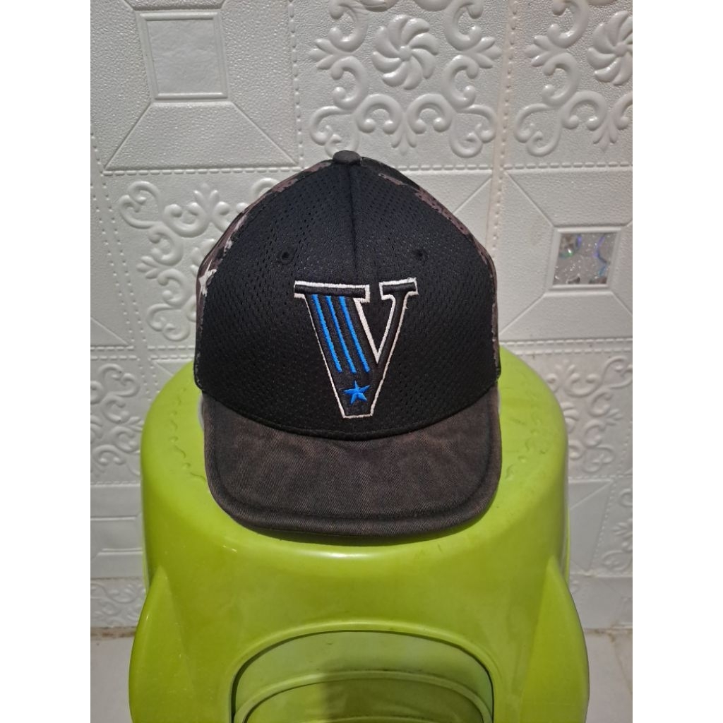 Topi visor pendek vispen topi sepeda visor lemes second/bekas