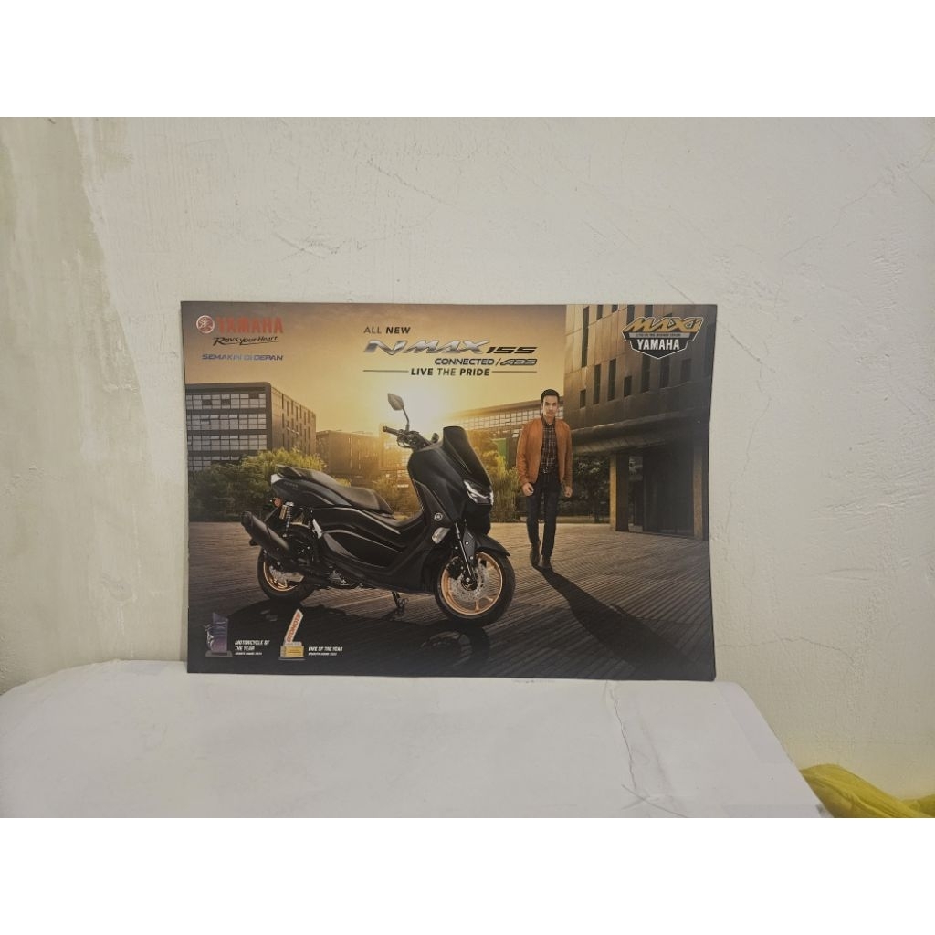 brosur katalog motor yamaha nmax 2022 leaflet