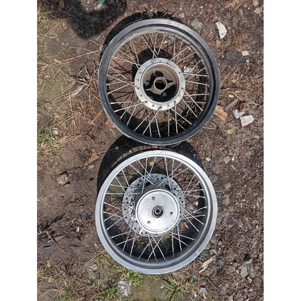 velg tapak lebar