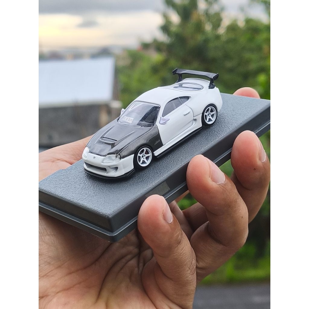 Majorette Collection Custom - Toyota Supra Mk4 GT