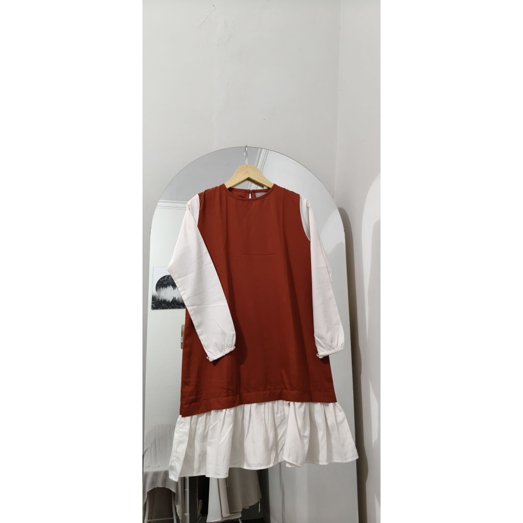 Tunik merah bata PL