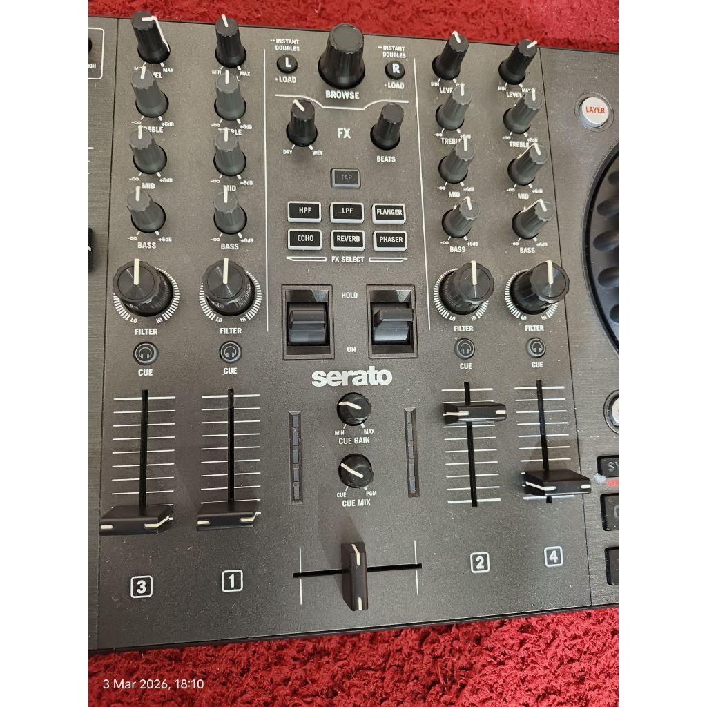 Numark NS4FX