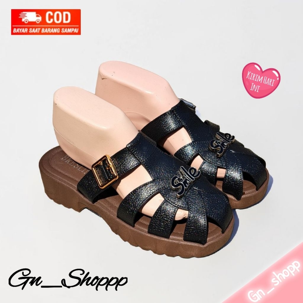 Sandal Wanita Slip on GOLD SMILE Karet Jelly Tinggi 5 Cm BRESLIN 065