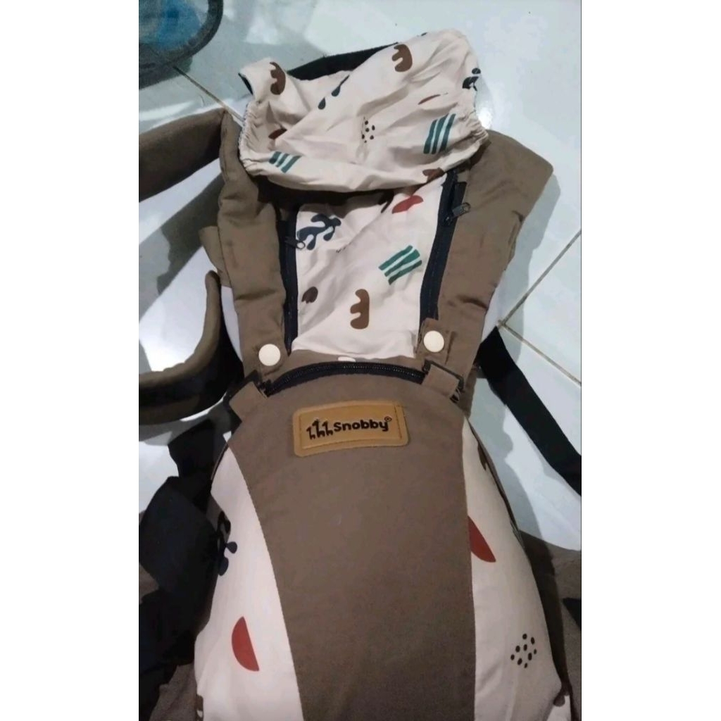 snobby hipseat