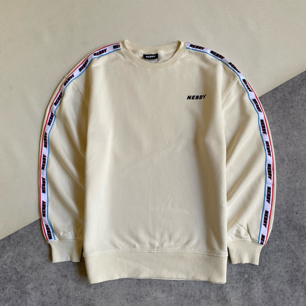 CREWNECK NERDY