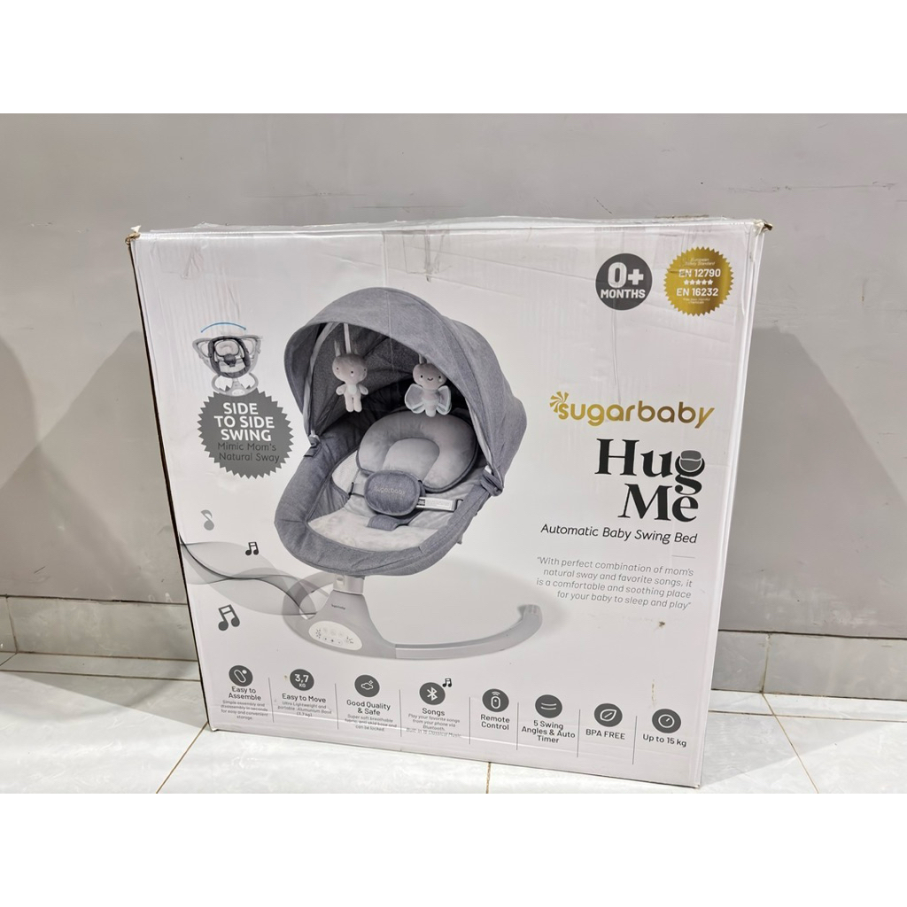 (PRELOVED) SUGAR BABY HUG ME AUTOMATIC BABY SWING BED