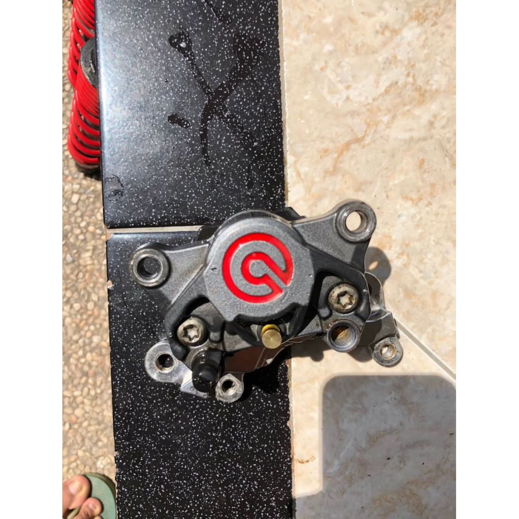 Kaliper Belakang Brembo Nmax Old