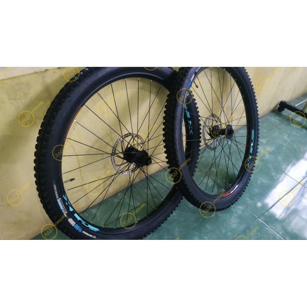 whellset entity 29er boost 15/110 12/148 plus ban 29x235