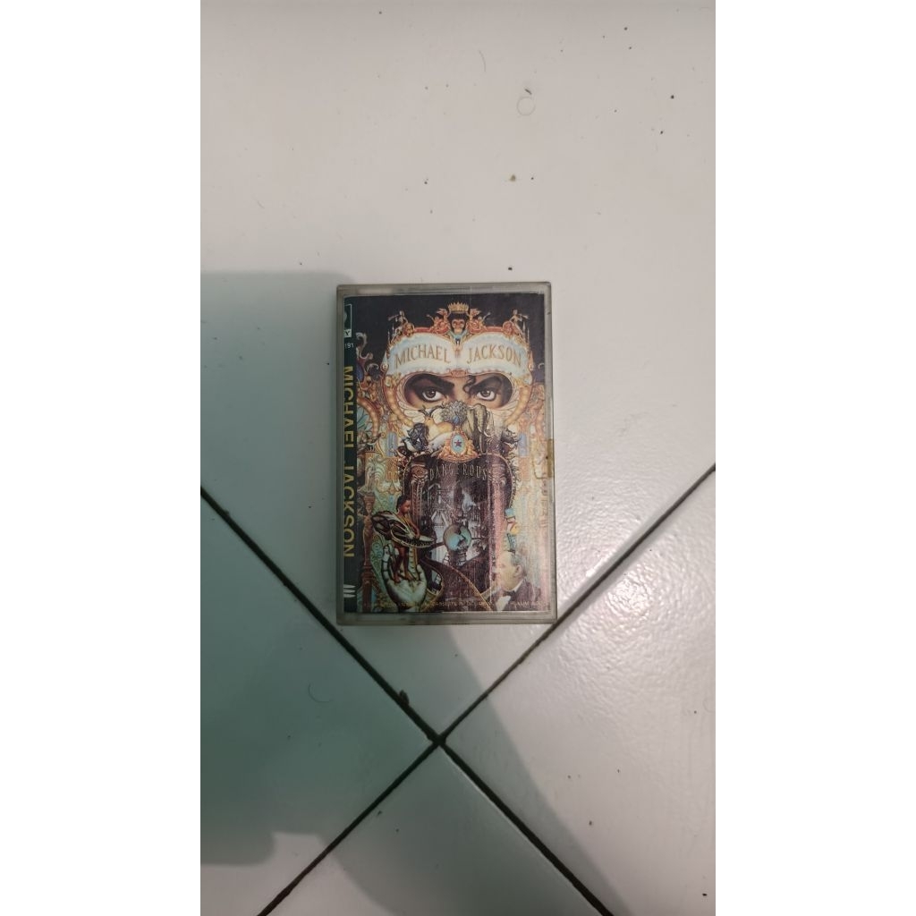 Kaset Michael Jackson - Dangerous