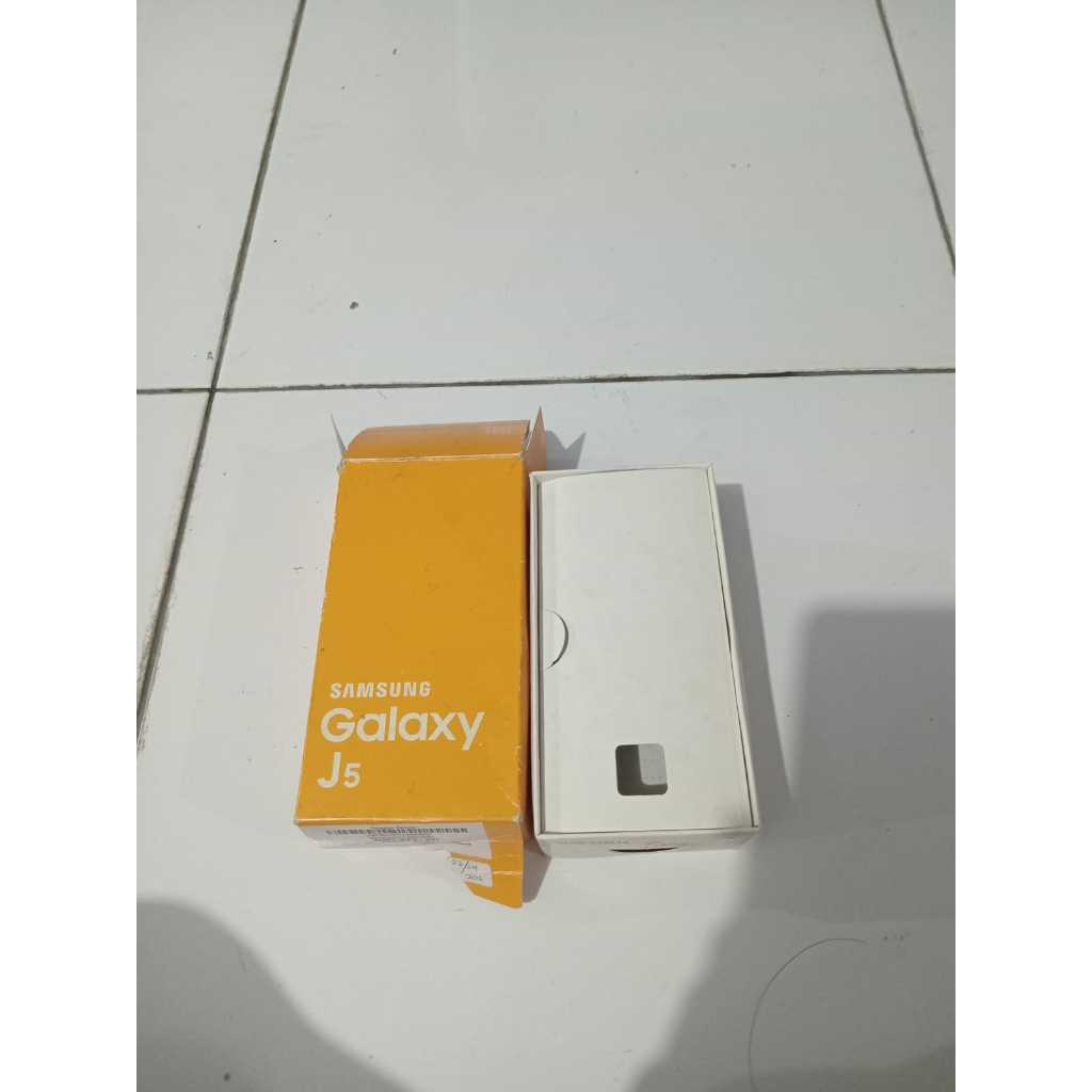 Kardus / Box Kecil Bekas Handphone