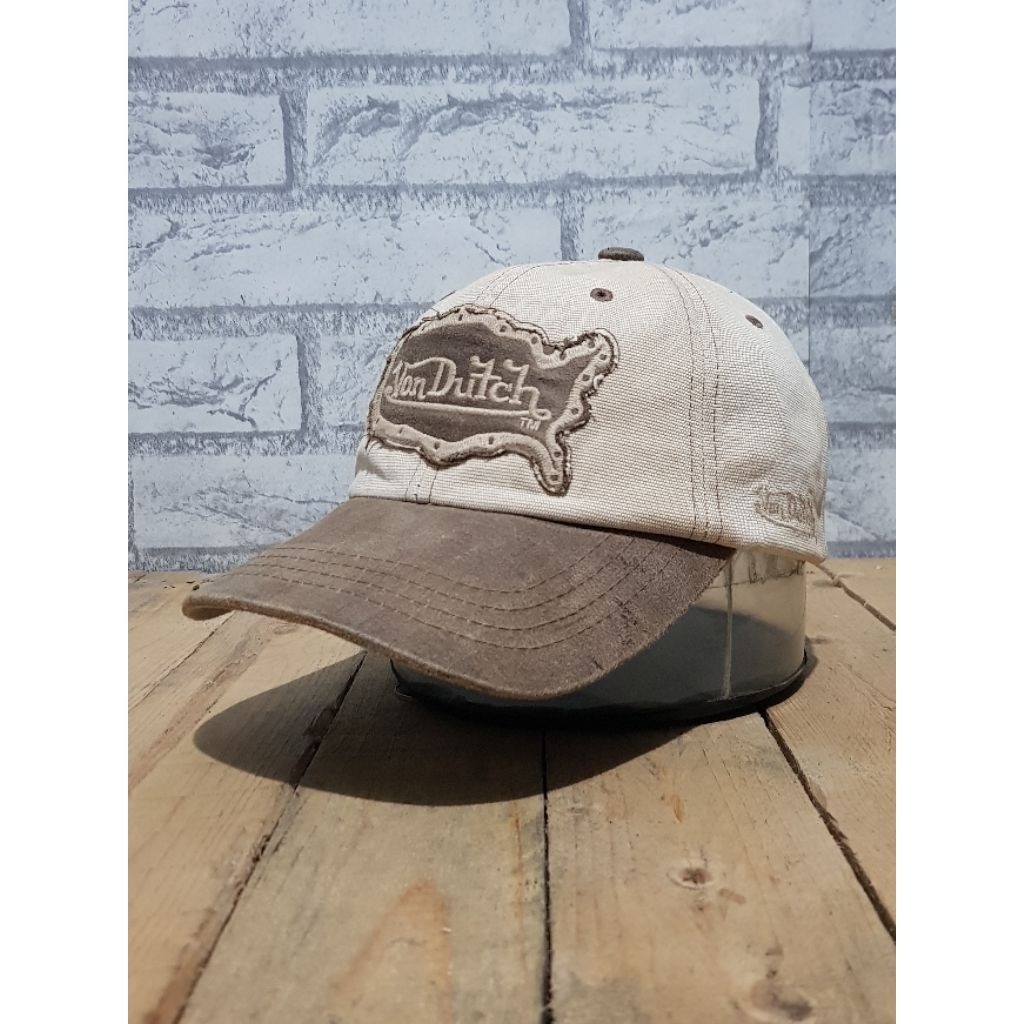 Topi Von Dutch Vintage