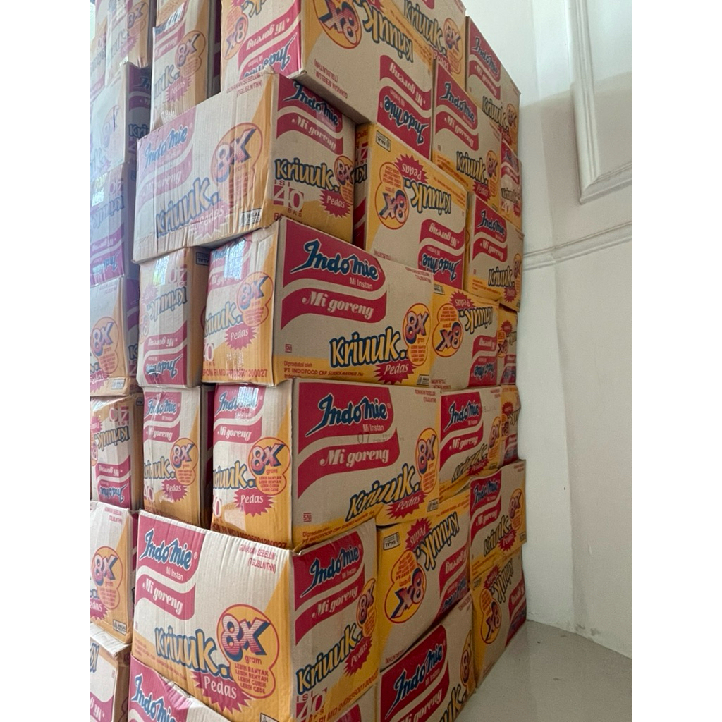 1 Dus Indomie goreng Kriuk 8x / Indomie goreng pedas kriuk 8x 1 dus isi 40pcs