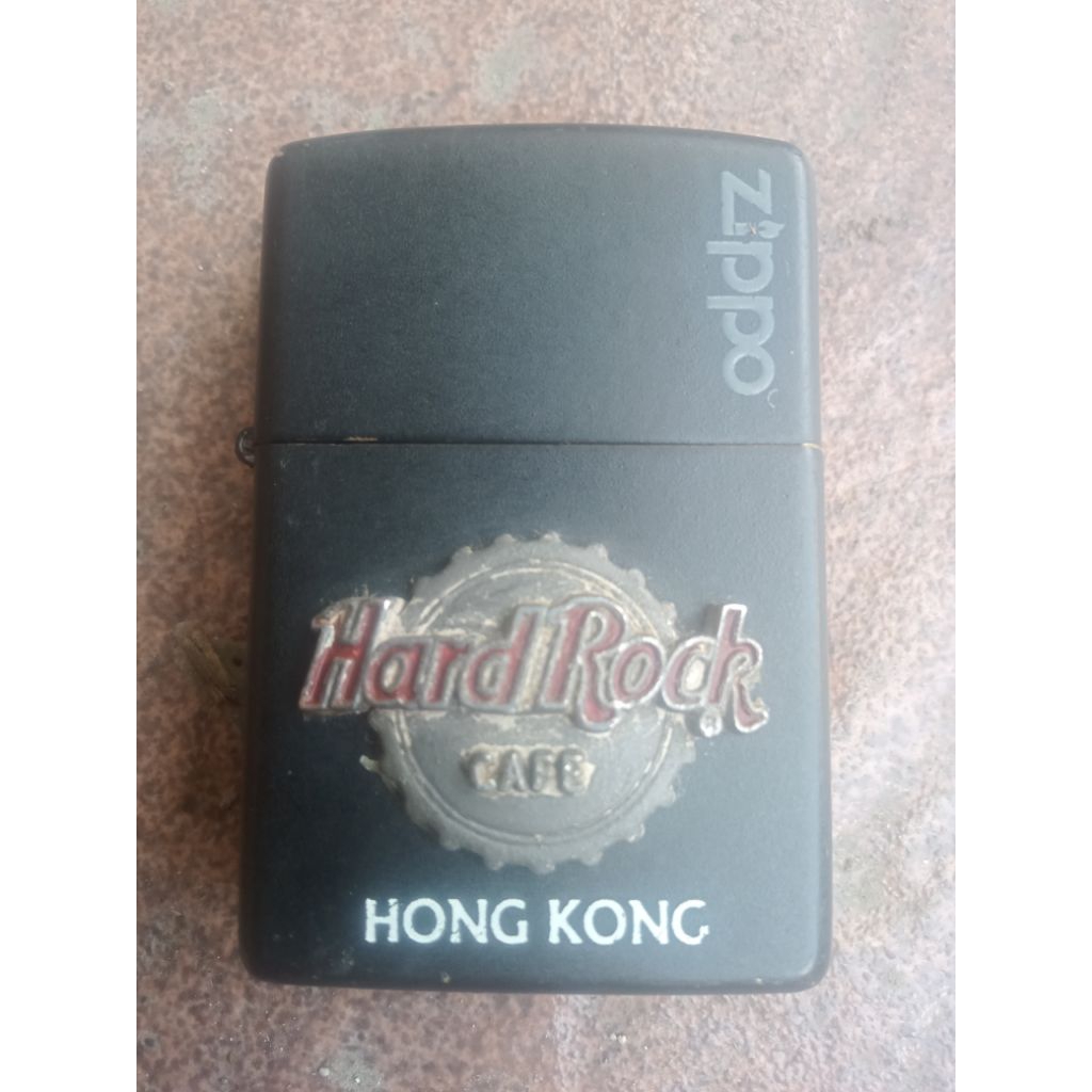 ZIPPO HARD ROCK CAFE ORIGINAL kondisi bagus ok