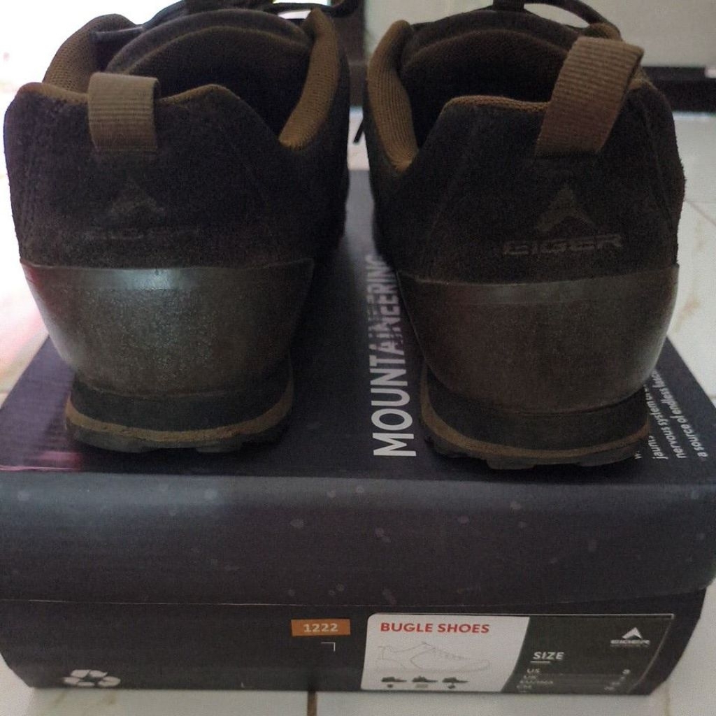 VIBRAM BUGLE SHOES EIGER SIZE 41