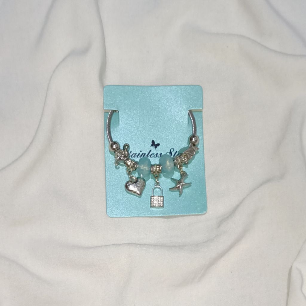 gelang manik pandora bangkok thailand