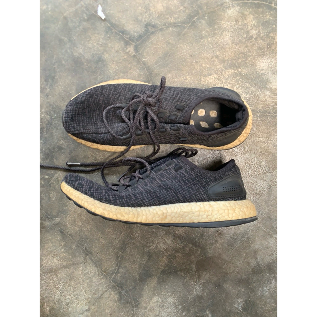 [preloved] sepatu lari jogging running senam adidas pure boost brand second murah - bekas