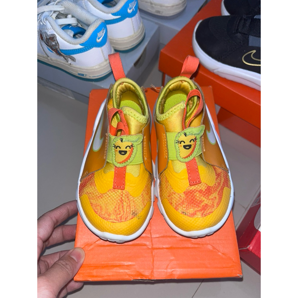nike flex runner 2 lil