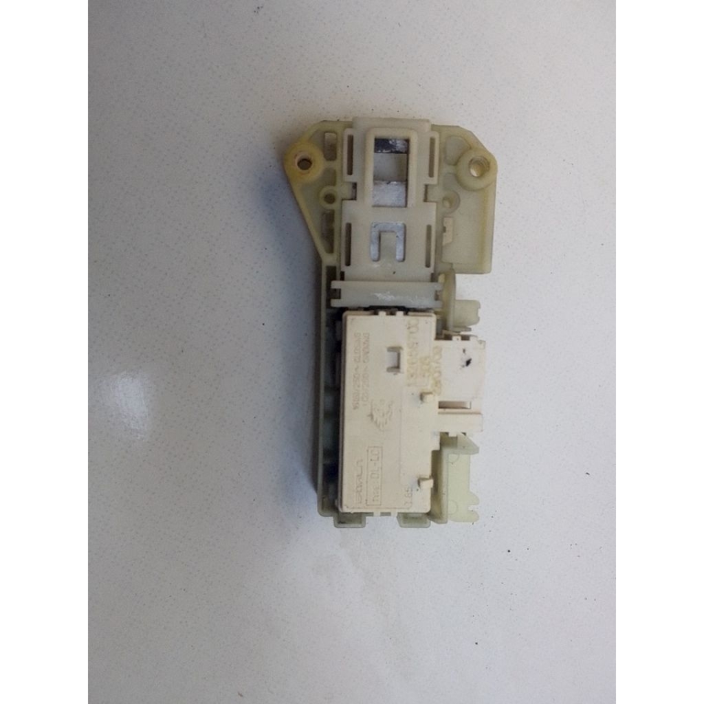 DOORLOCK SWITCH MESIN CUCI ELECTROLUX FRONT LOADING EWF 8556 (ORIGINAL COPOTAN)