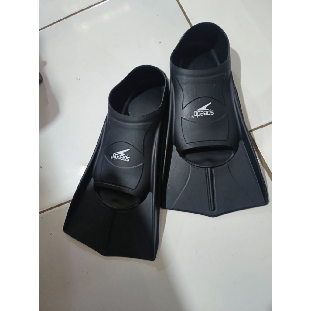 Kaki Katak Speedo Pendek Sepatu Renang Diving Swimming Fin Snorkling SIZE M