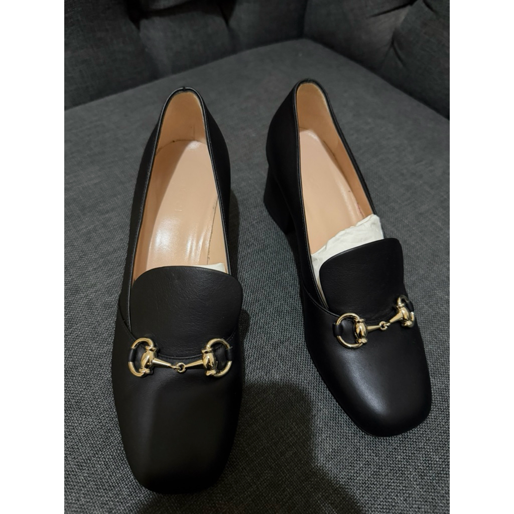 preloved sepatu gucci