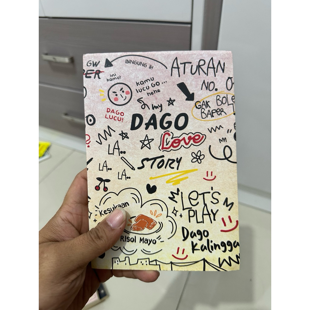 Preloved Novel - Dago Love Story