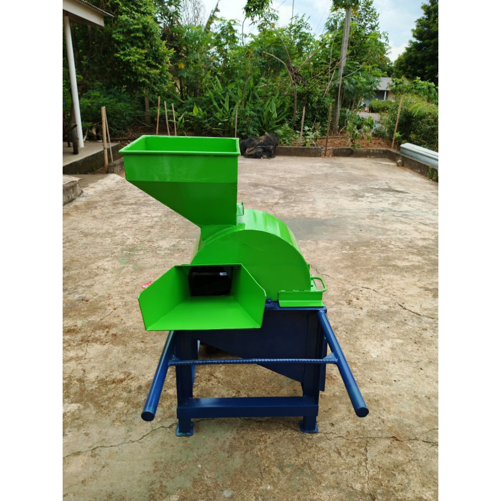 Chopper cacah rumput multifungsi