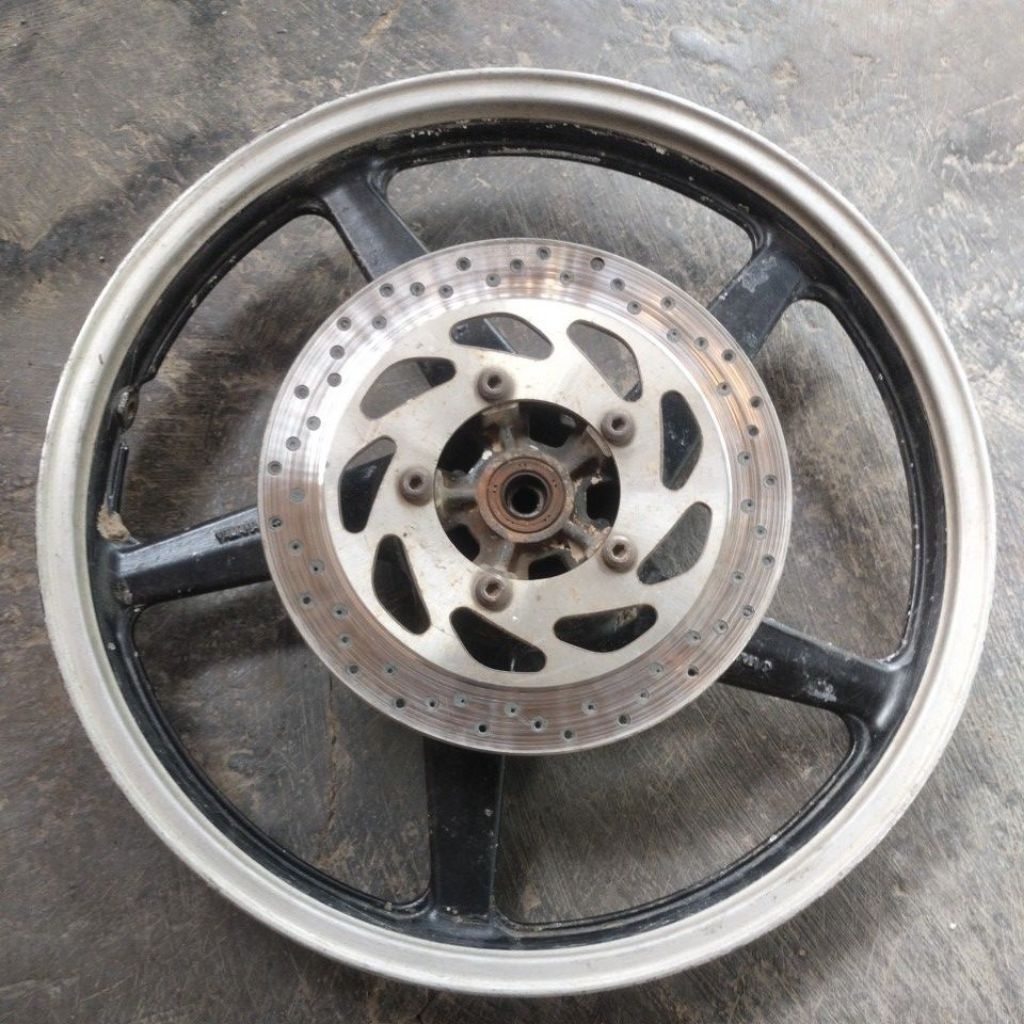 PELK/VELG/RODA DEPAN YAMAHA VIXION OLD 3C1 PLUS PIRINGAN CAKRAM ORIGINAL COPOTAN MOTOR