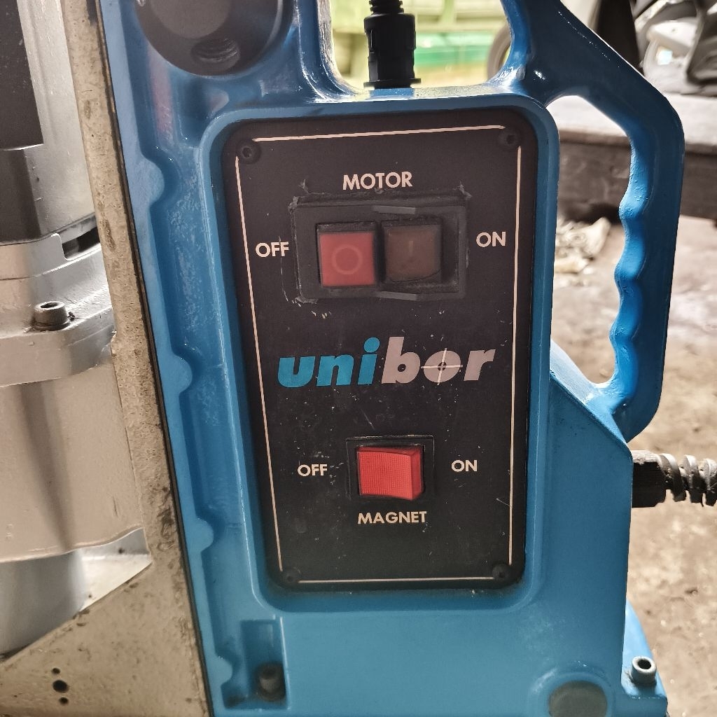 bor magnet merk unibor 28mm kondisi barang masih bagus siap pakai