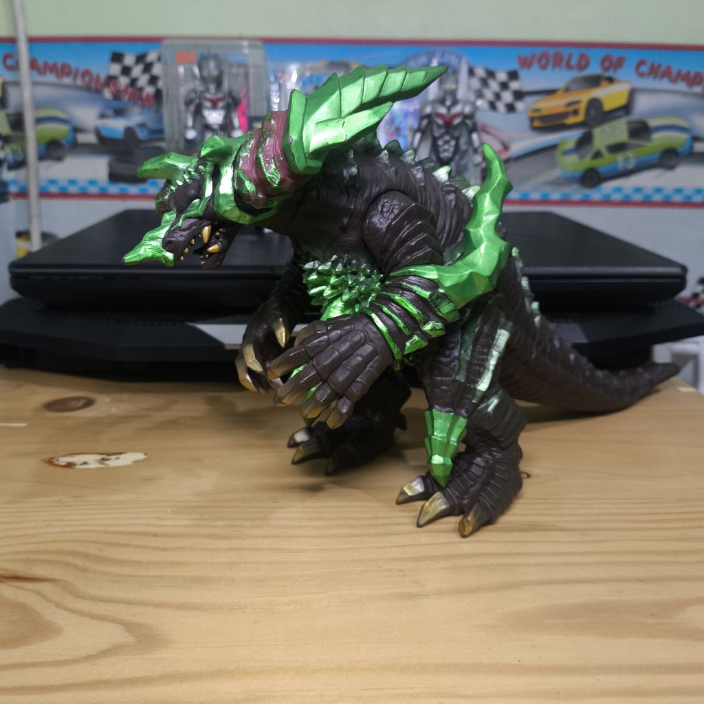 Ultra Monster Series DX Earth Gomora 2013 (Mega monster rush frontier) | Sofubi kaiju Earth Gomora
