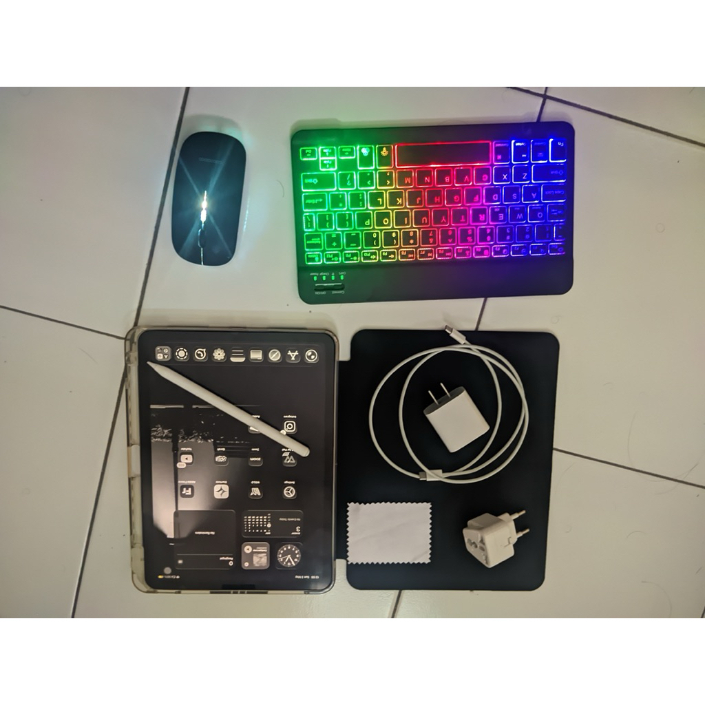 Apple iPad air gen 5 M1 256 GB Wifi Only CPO Second / Bekas Like New Mulus Full Set Aksesoris Charge