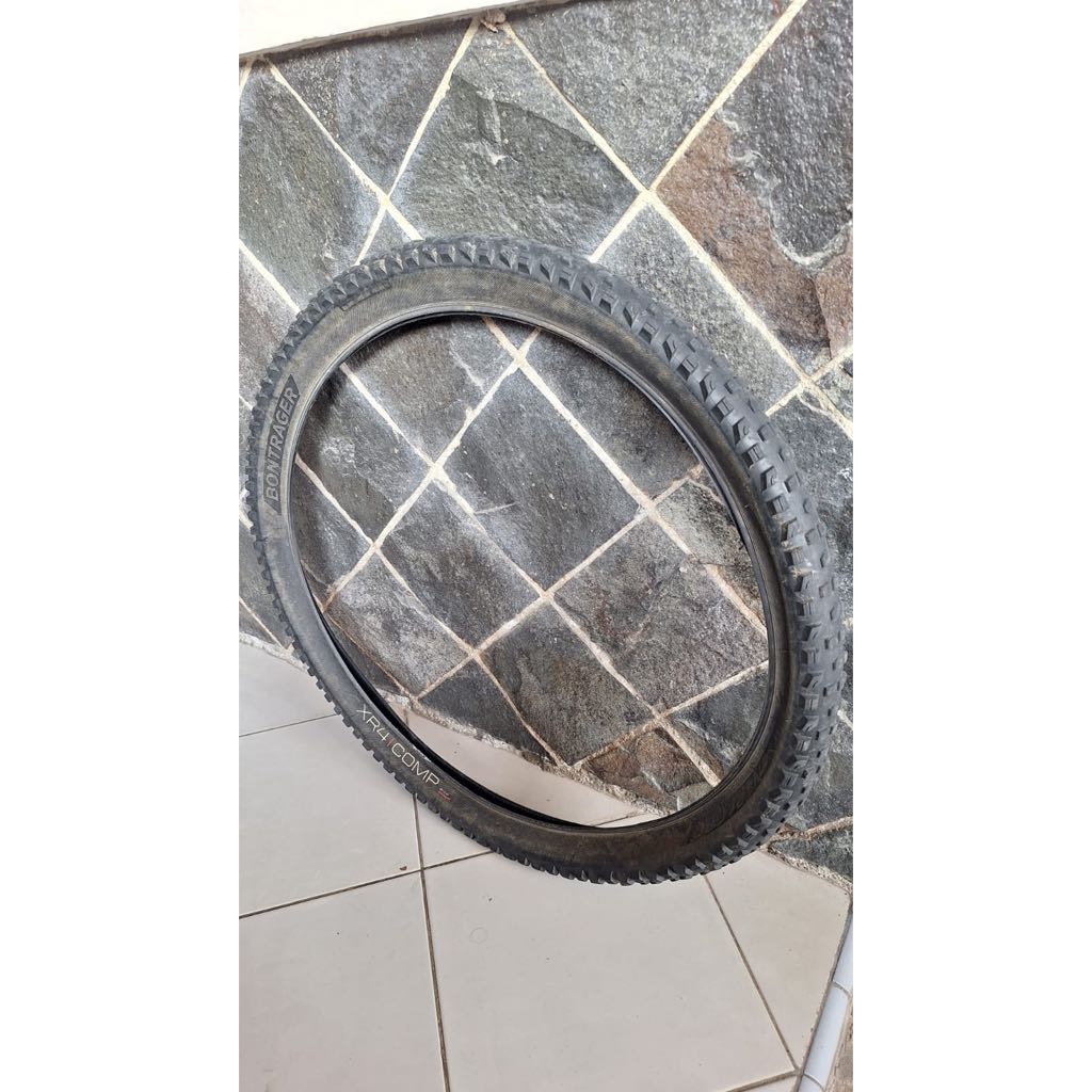 BUNDLING BAN MTB 29er - BONTRAGER + PIRELLI