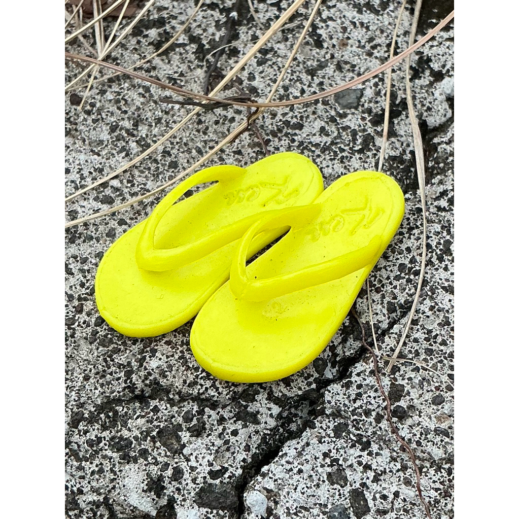 sepatu boneka KEN original