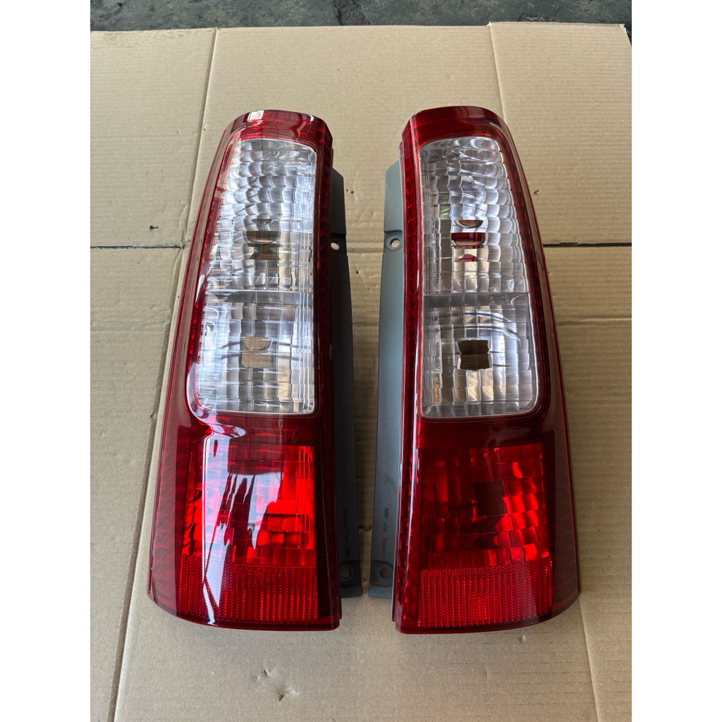 Stoplamp lampu belakang avanza xenia 2004 2005 2006 original