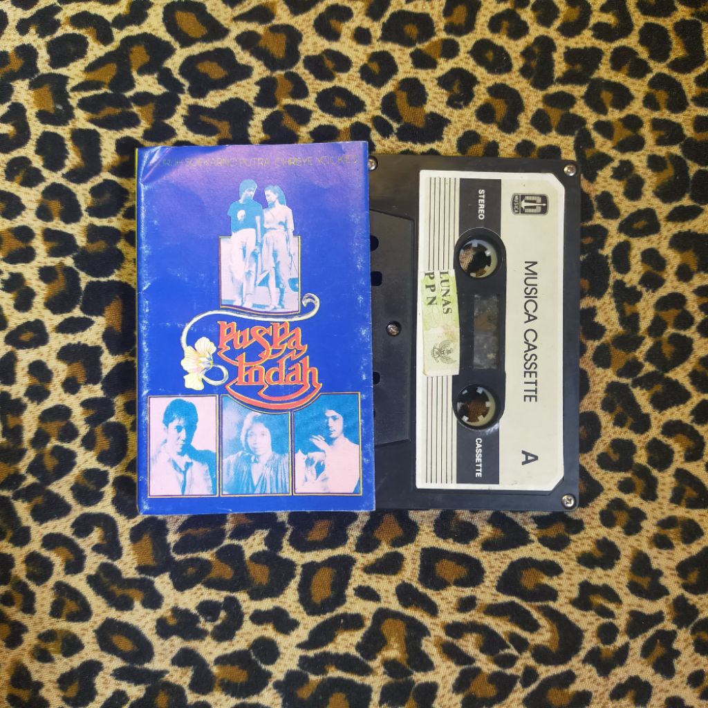 Kaset Pita Chrisye - Puspa Indah