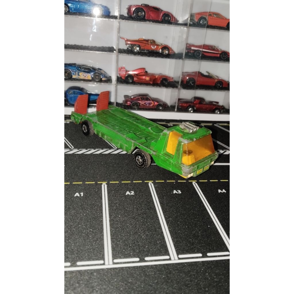 Matchbox Super Kings Lesney Truck Transporter