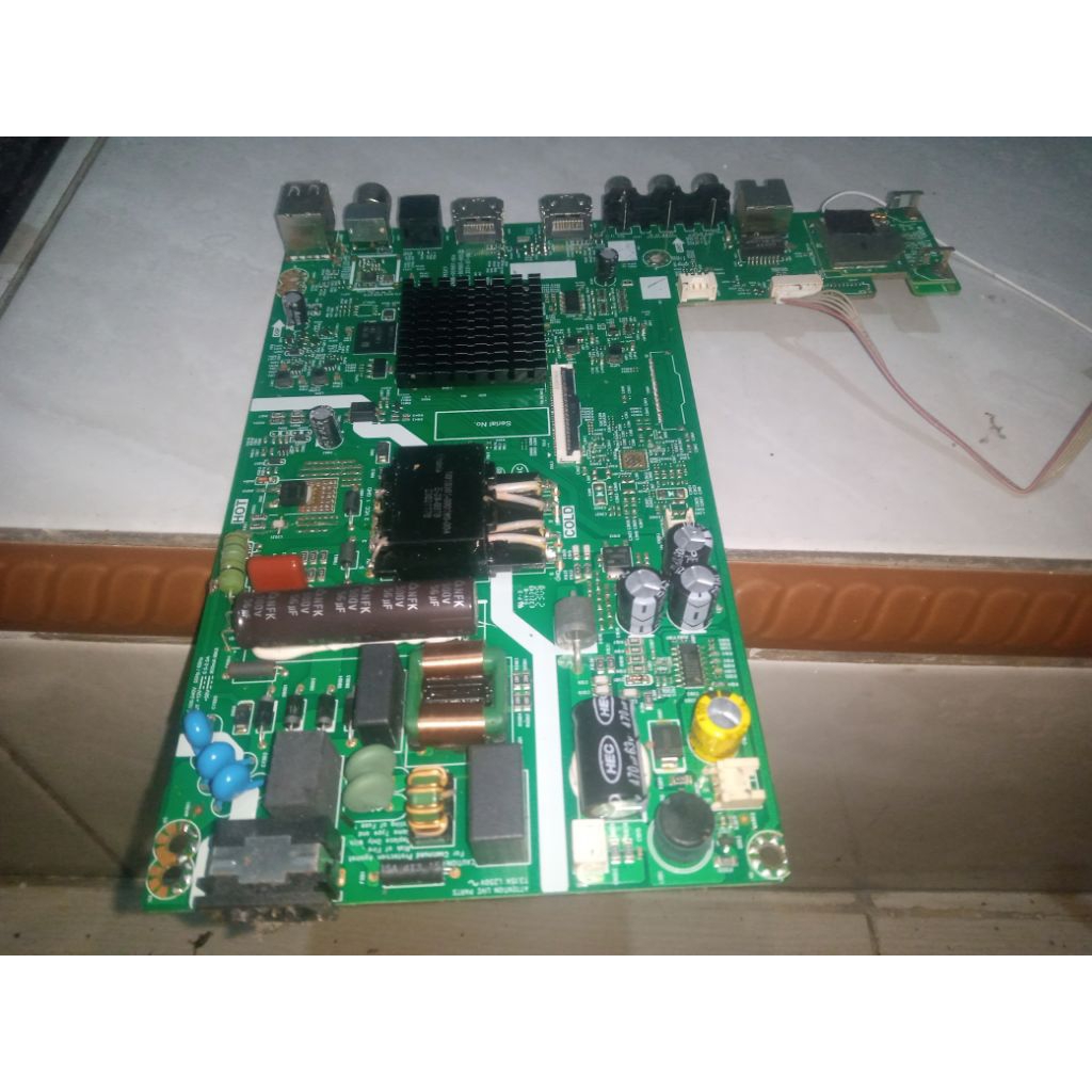 MAINBOARD TV COOCAA 32CTD6500 (30 pin)