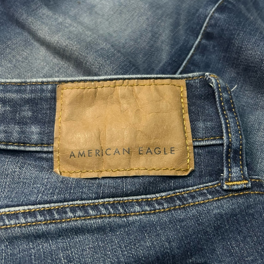 Celana Jeans Second “American Eagle Fading Skinny Stretch Dark Blue Jeans”