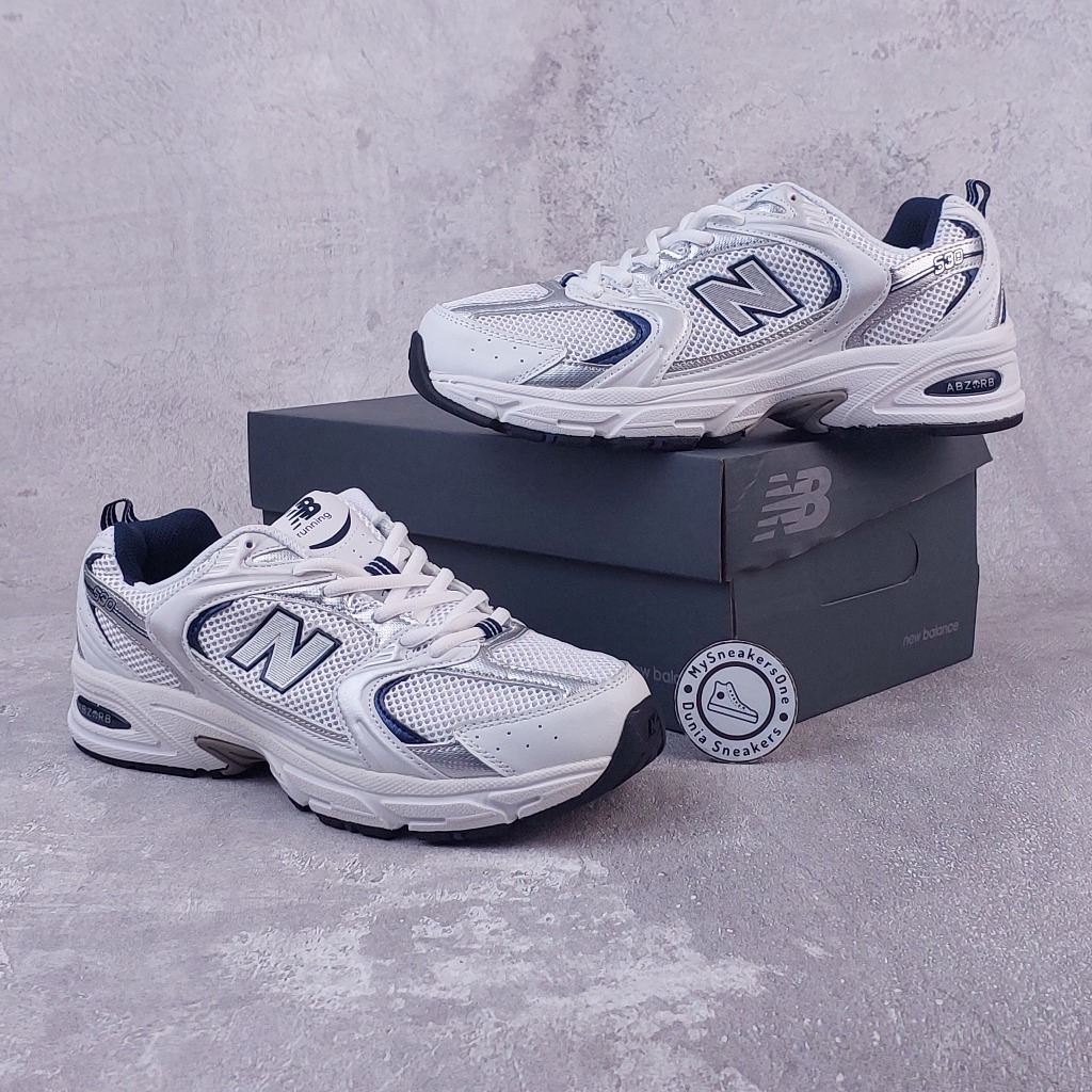 Sepatu Kasual NB 530 White Silver Indigo