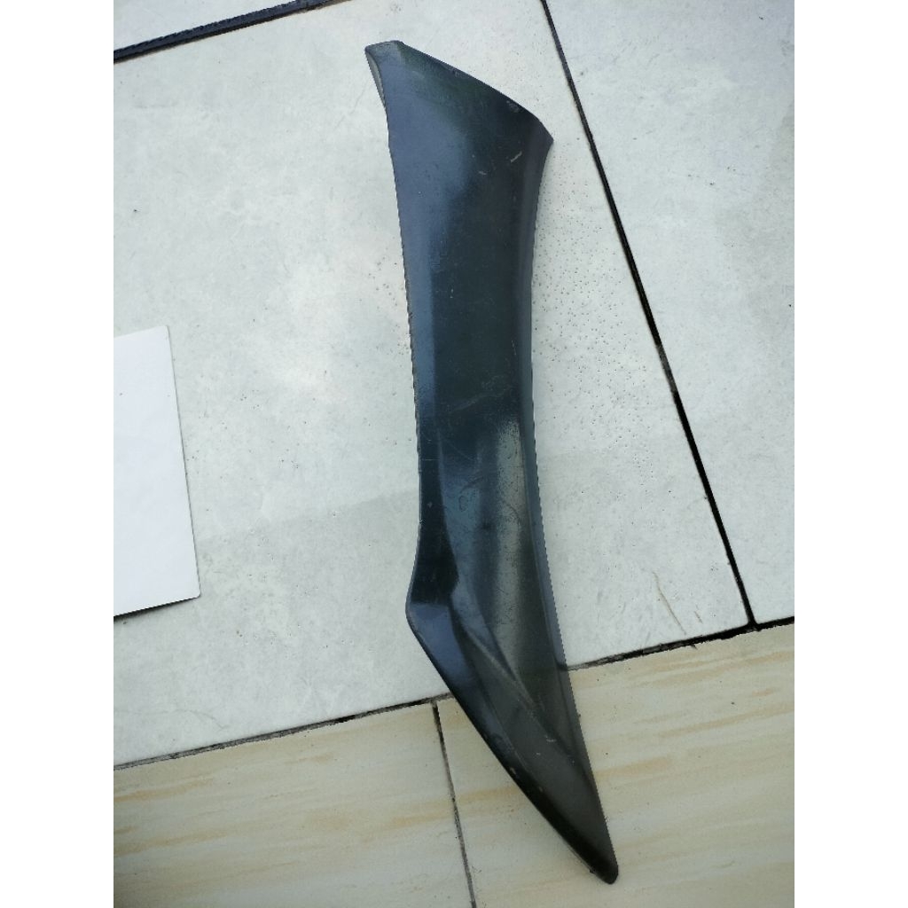 cover sayap luar tebeng luar kanan honda Supra x 125 lama original bekas
