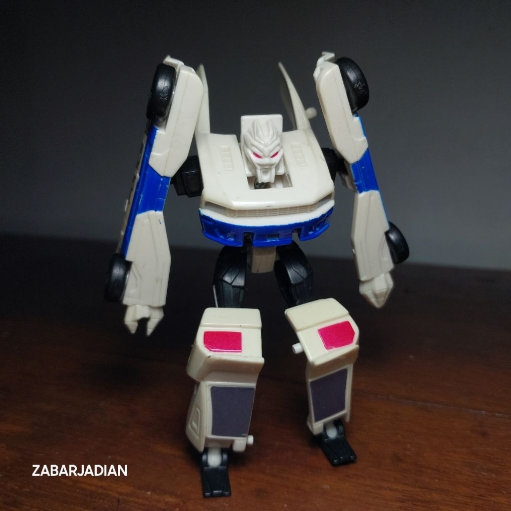 Transformers DOTM legion class Barricade